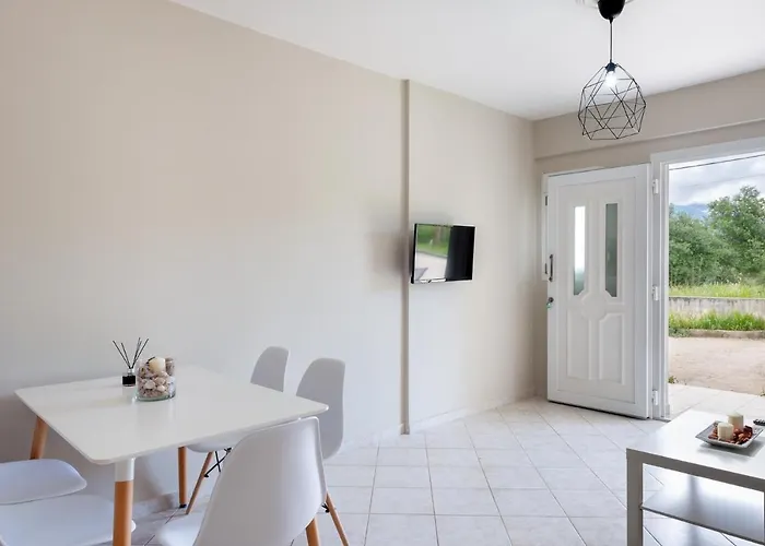 Apartment Lagadi 1 *