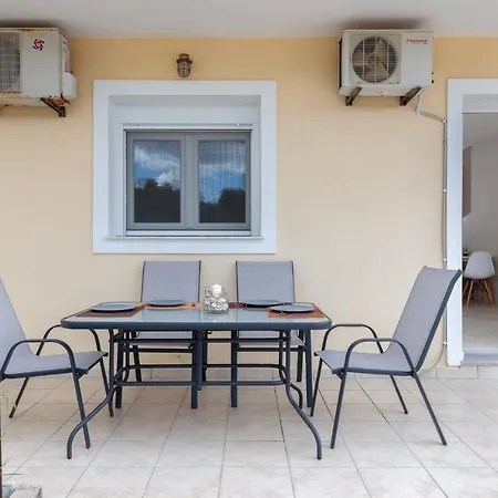Lagadi 1 Apartman